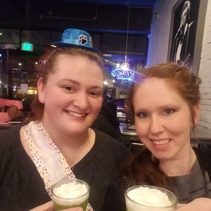 Meet your Posher, Loren